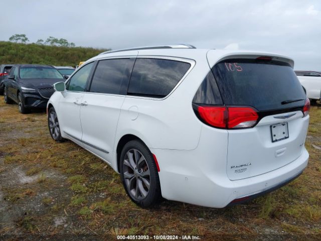 Photo 2 VIN: 2C4RC1GG8JR247121 - CHRYSLER PACIFICA 