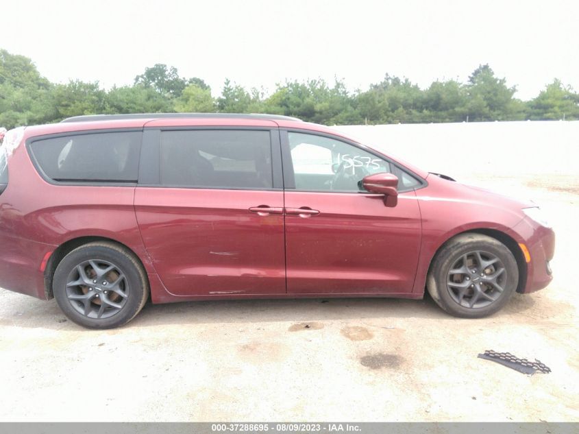 Photo 12 VIN: 2C4RC1GG8JR258250 - CHRYSLER PACIFICA 