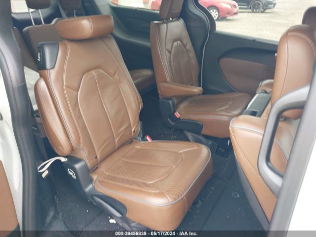 Photo 7 VIN: 2C4RC1GG8JR339328 - CHRYSLER PACIFICA 