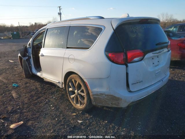 Photo 2 VIN: 2C4RC1GG8KR506188 - CHRYSLER PACIFICA 