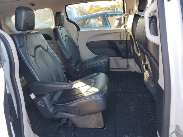 Photo 9 VIN: 2C4RC1GG8LR109839 - CHRYSLER PACIFICA 