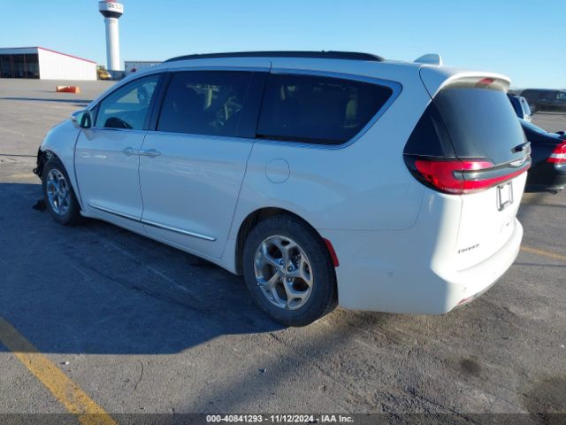 Photo 2 VIN: 2C4RC1GG8NR124053 - CHRYSLER PACIFICA 