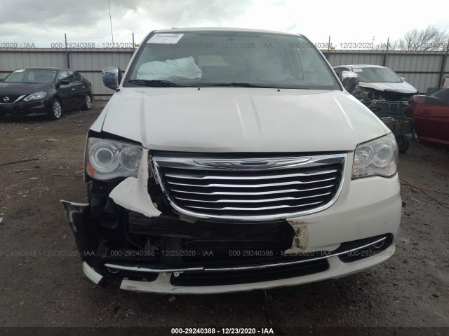 Photo 5 VIN: 2C4RC1GG9CR278817 - CHRYSLER TOWN & COUNTRY 