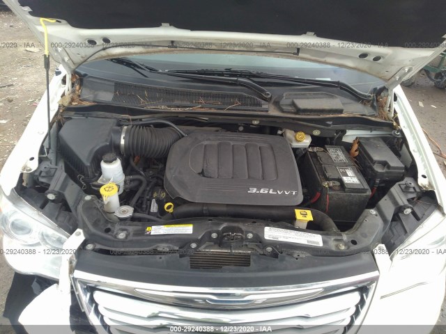 Photo 9 VIN: 2C4RC1GG9CR278817 - CHRYSLER TOWN & COUNTRY 