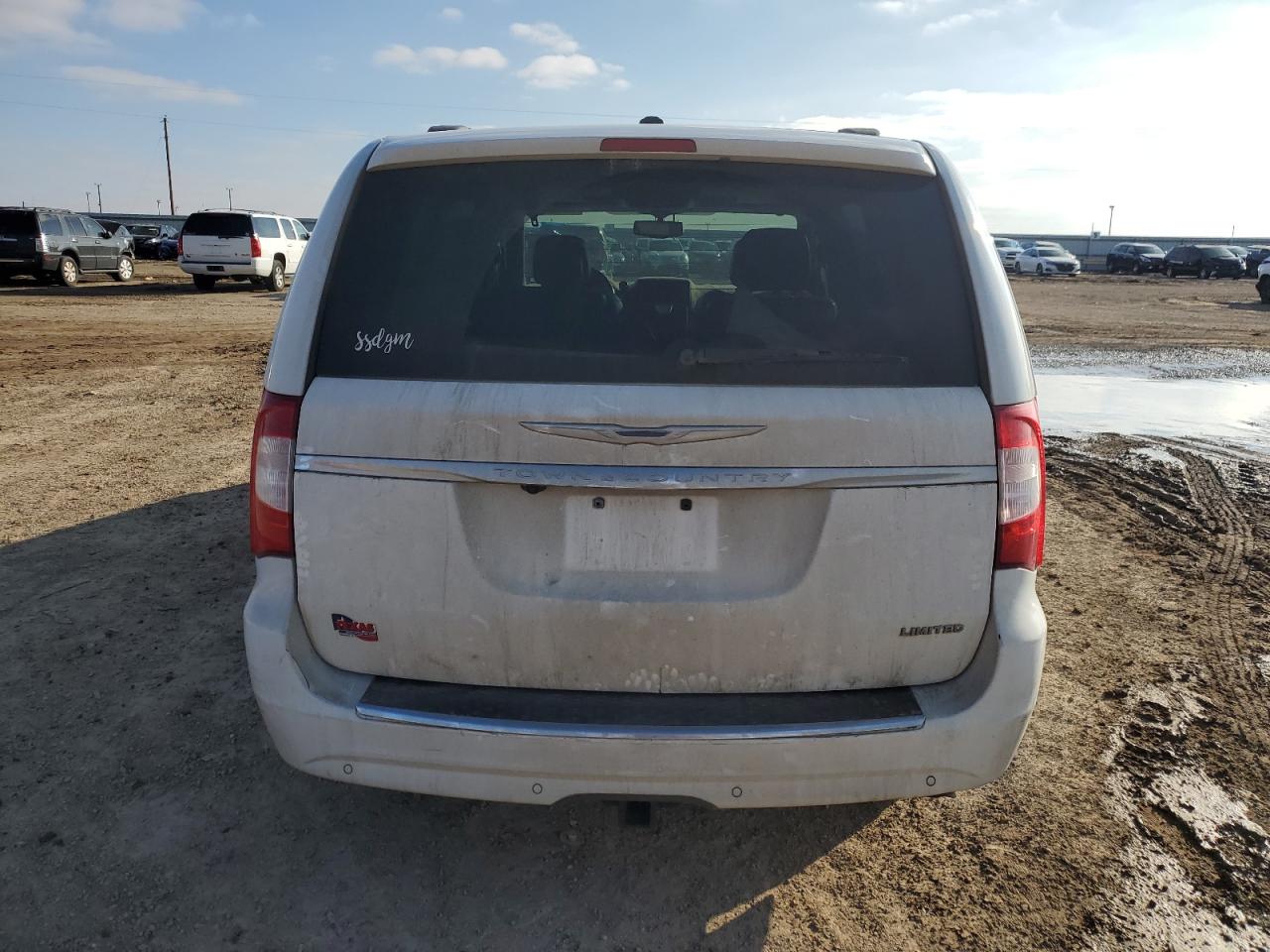 Photo 5 VIN: 2C4RC1GG9GR160174 - CHRYSLER TOWN & COUNTRY 