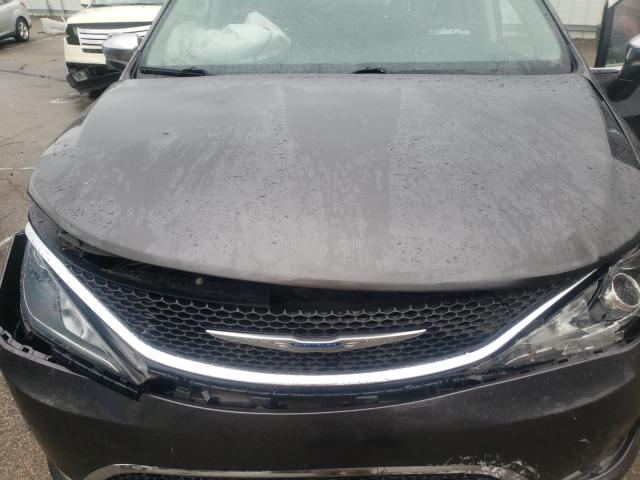 Photo 6 VIN: 2C4RC1GG9JR172297 - CHRYSLER PACIFICA L 