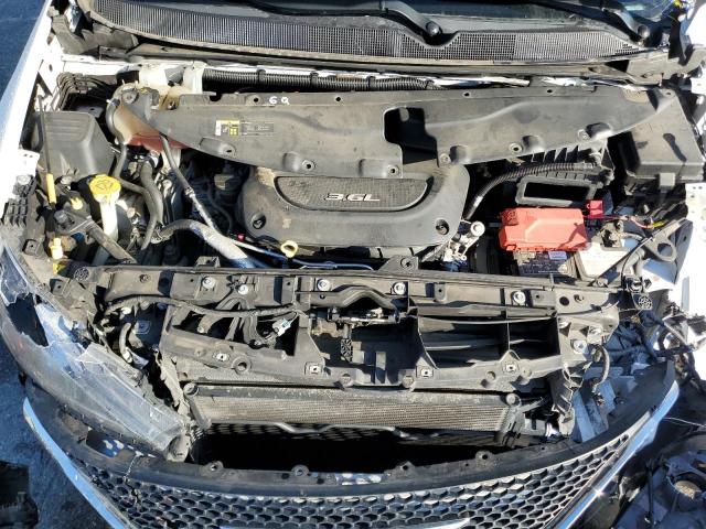 Photo 10 VIN: 2C4RC1GG9JR334204 - CHRYSLER PACIFICA 