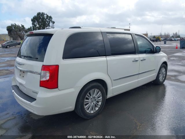 Photo 3 VIN: 2C4RC1GGXDR622866 - CHRYSLER TOWN & COUNTRY 