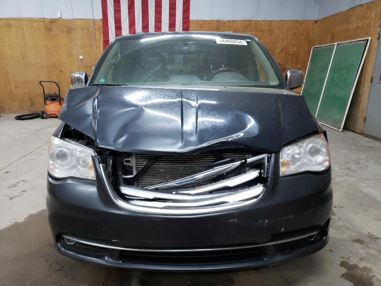 Photo 4 VIN: 2C4RC1GGXER116035 - CHRYSLER TOWN & COUNTRY 