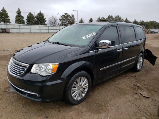 Photo 0 VIN: 2C4RC1GGXFR590892 - CHRYSLER TOWN & COU 