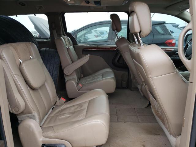 Photo 9 VIN: 2C4RC1GGXFR590892 - CHRYSLER TOWN & COU 