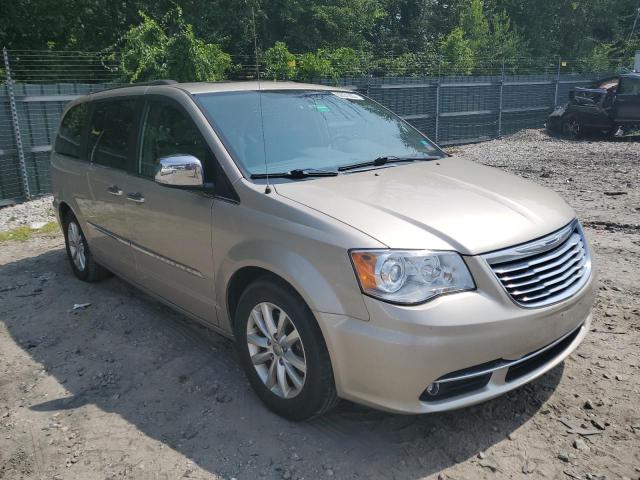 Photo 3 VIN: 2C4RC1GGXFR710870 - CHRYSLER TOWN & COU 