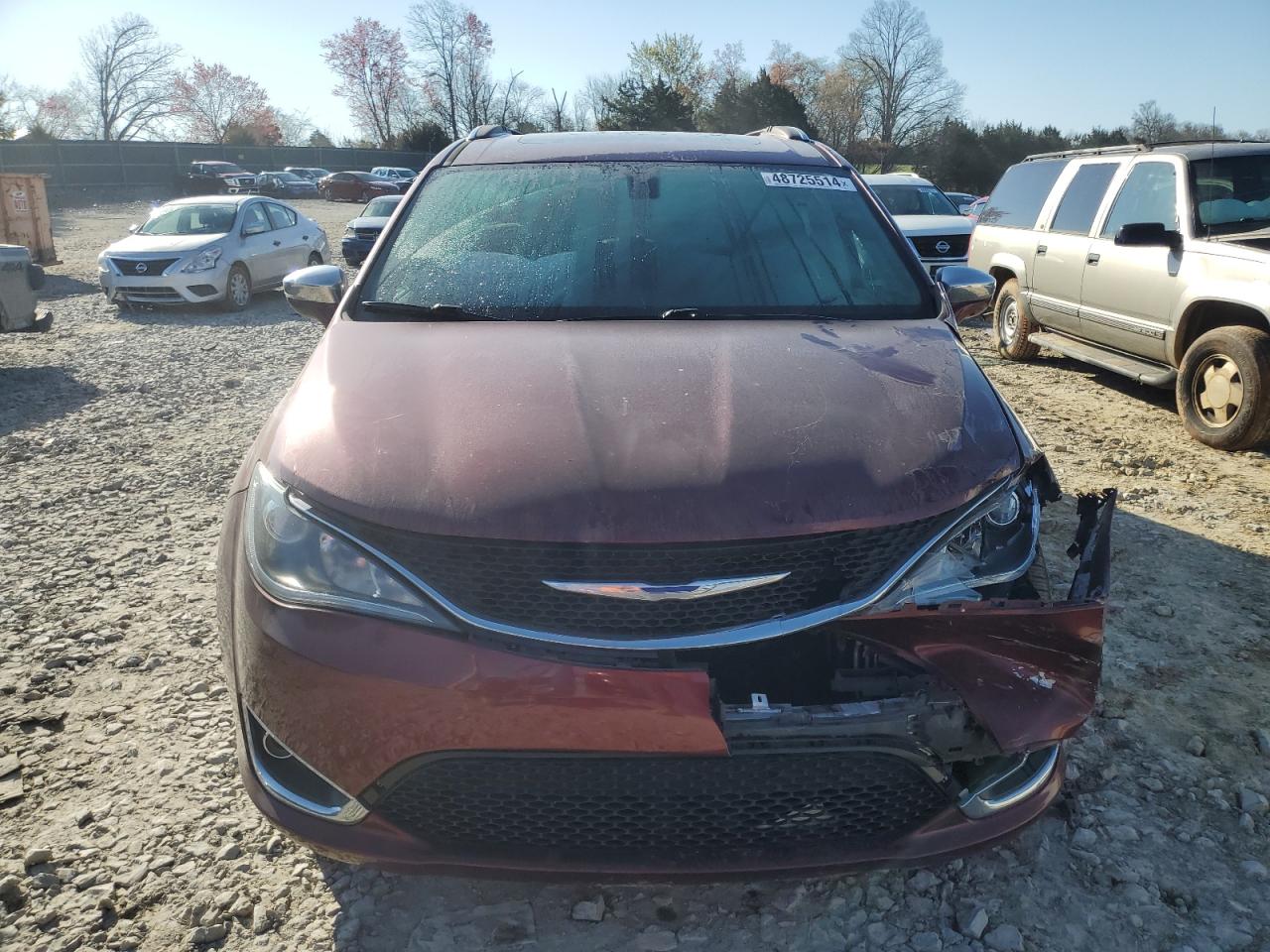 Photo 4 VIN: 2C4RC1GGXJR269119 - CHRYSLER PACIFICA 