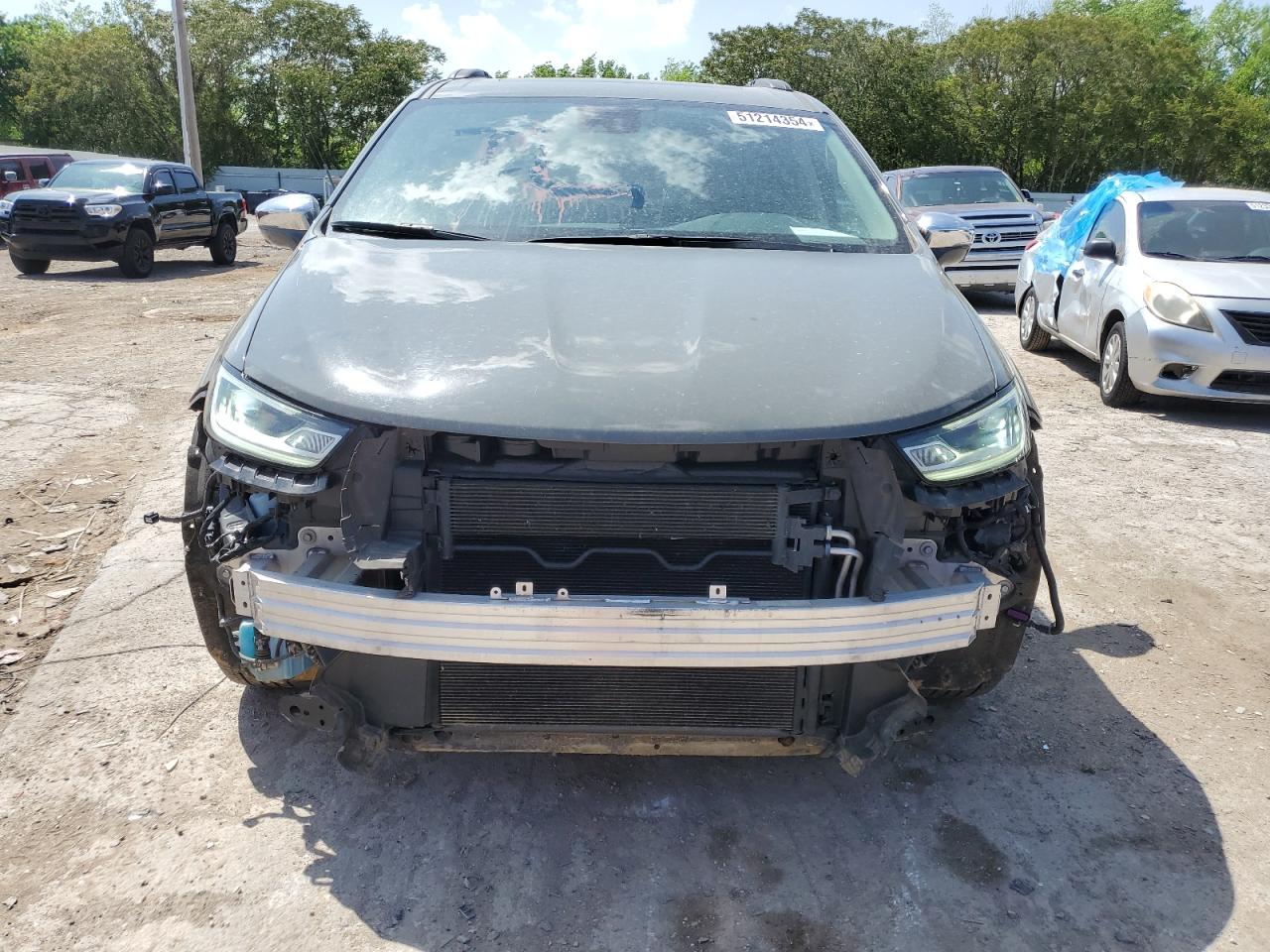 Photo 4 VIN: 2C4RC1GGXNR127942 - CHRYSLER PACIFICA 