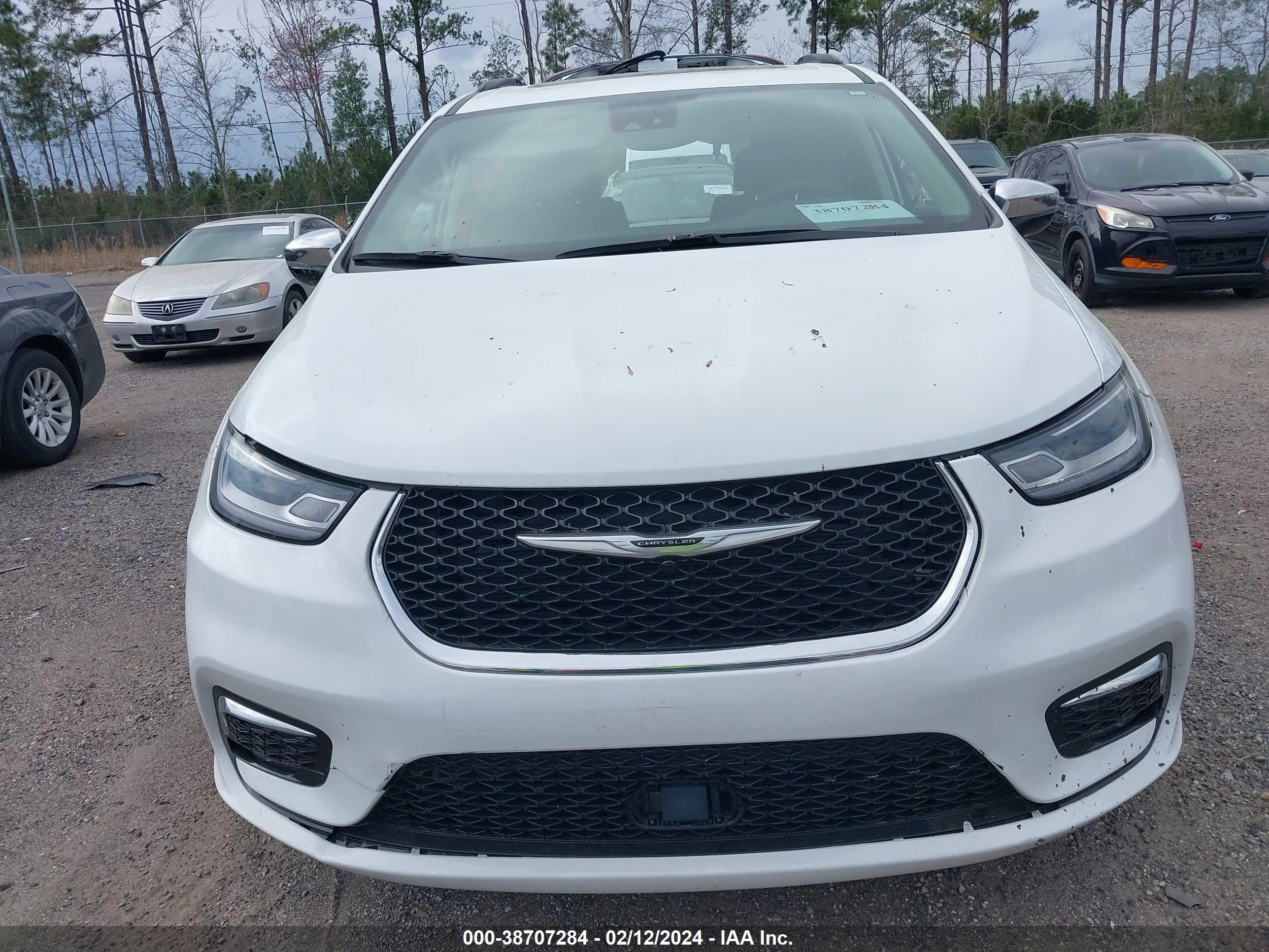 Photo 12 VIN: 2C4RC1GGXPR536283 - CHRYSLER PACIFICA 