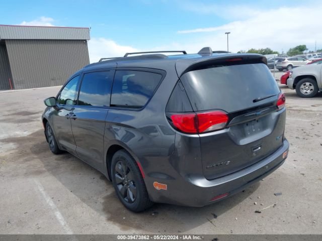 Photo 2 VIN: 2C4RC1H76KR668786 - CHRYSLER PACIFICA HYBRID 