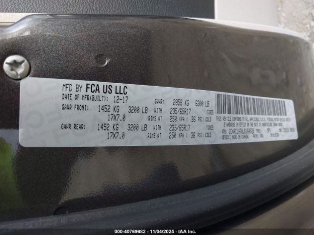 Photo 8 VIN: 2C4RC1H78JR164528 - CHRYSLER PACIFICA 