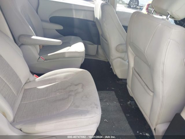 Photo 7 VIN: 2C4RC1H79JR127004 - CHRYSLER PACIFICA 