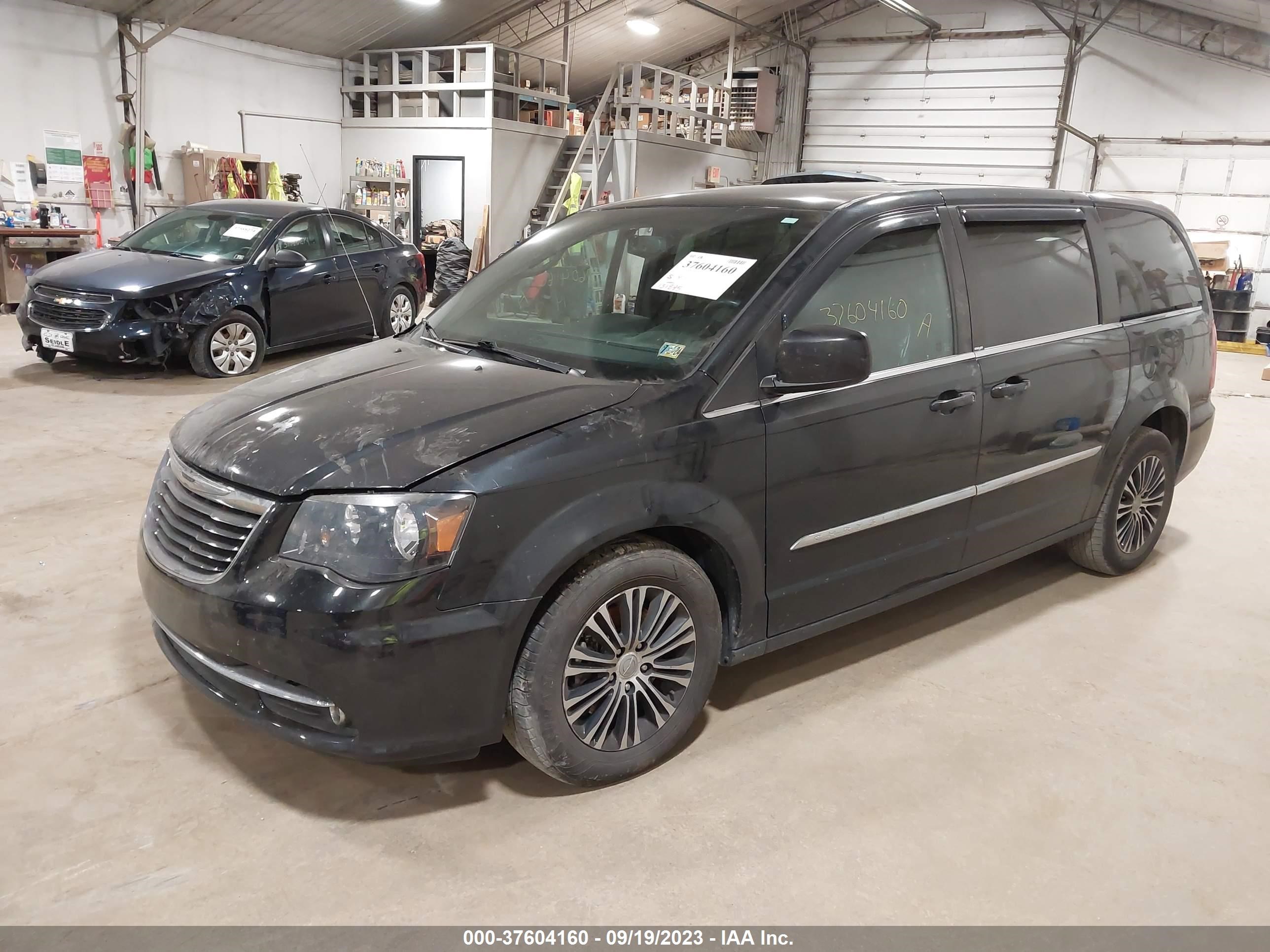 Photo 1 VIN: 2C4RC1HG0ER109013 - CHRYSLER TOWN & COUNTRY 