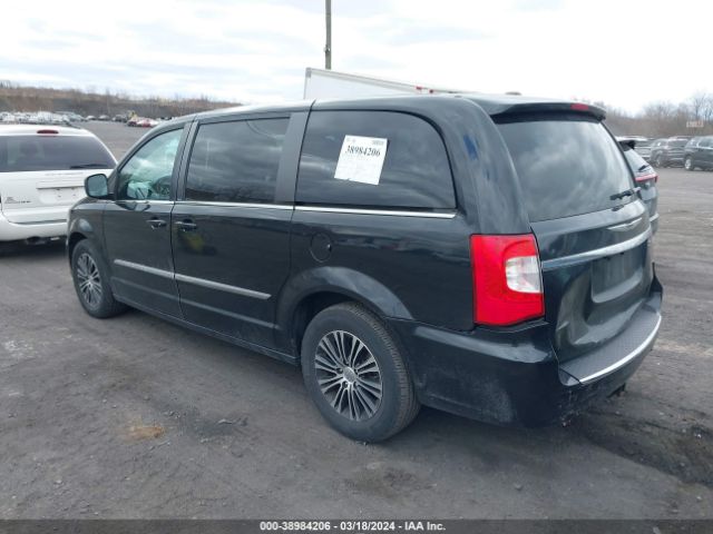 Photo 2 VIN: 2C4RC1HG0ER303489 - CHRYSLER TOWN & COUNTRY 