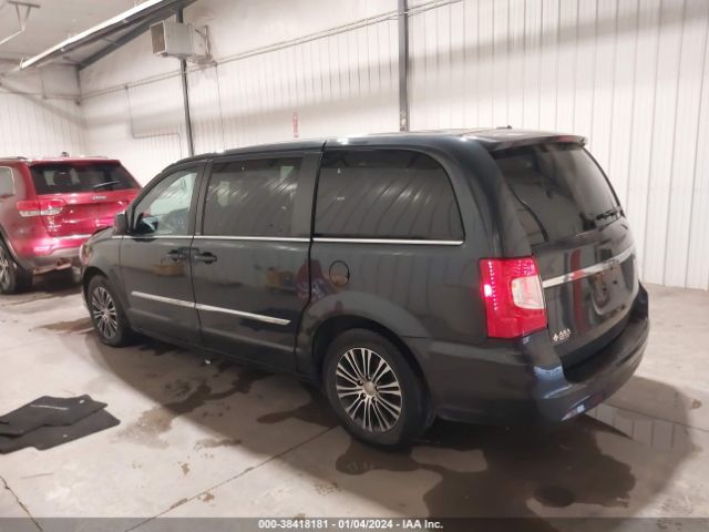 Photo 2 VIN: 2C4RC1HG0ER303749 - CHRYSLER TOWN & COUNTRY 