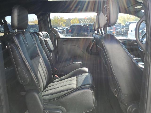 Photo 5 VIN: 2C4RC1HG1ER464188 - CHRYSLER TOWN & COU 