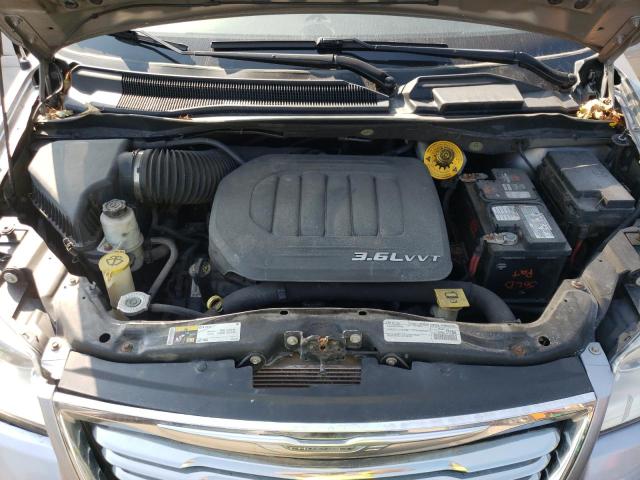 Photo 11 VIN: 2C4RC1HG1FR719956 - CHRYSLER TOWN & COU 