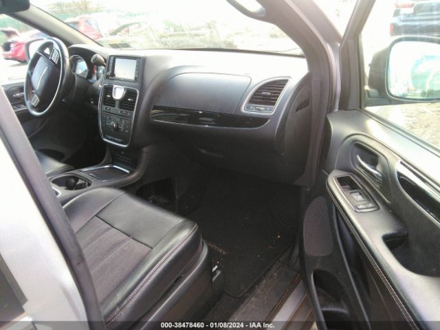 Photo 4 VIN: 2C4RC1HG4FR562374 - CHRYSLER TOWN & COUNTRY 