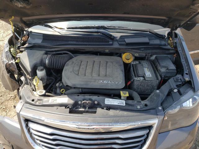 Photo 11 VIN: 2C4RC1HG5GR255622 - CHRYSLER TOWN & COU 