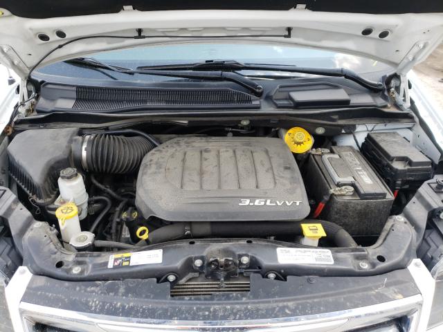 Photo 6 VIN: 2C4RC1HG6FR656059 - CHRYSLER TOWN &AMP COU 