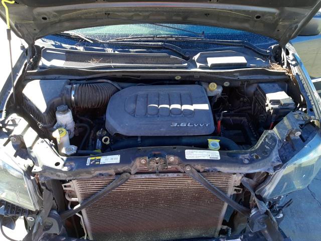 Photo 6 VIN: 2C4RC1HG8FR743509 - CHRYSLER TOWN & COU 