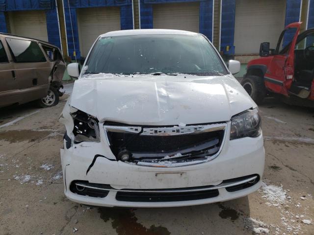 Photo 4 VIN: 2C4RC1HG9FR563181 - CHRYSLER TOWN & COU 