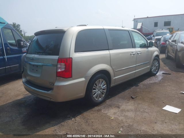 Photo 3 VIN: 2C4RC1JG1GR133379 - CHRYSLER TOWN AND COUNTRY 