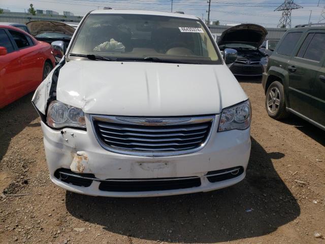 Photo 4 VIN: 2C4RC1JG3GR222466 - CHRYSLER TOWN & COU 