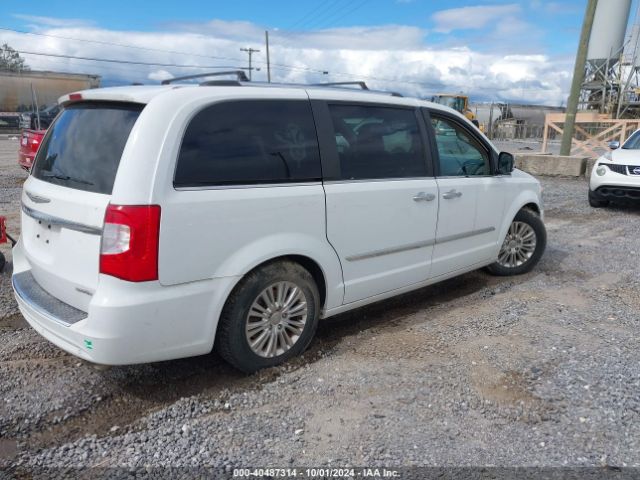 Photo 3 VIN: 2C4RC1JG4GR121629 - CHRYSLER TOWN AND COUNTRY 