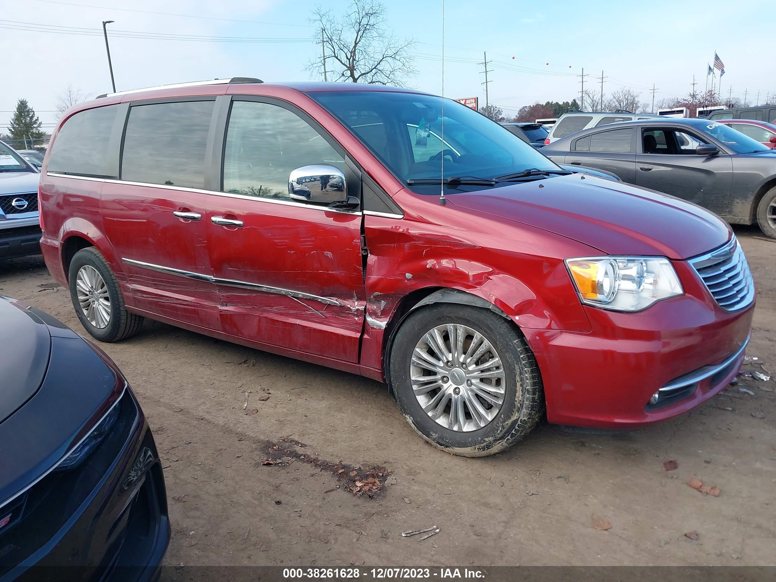 Photo 0 VIN: 2C4RC1JG6FR742319 - CHRYSLER TOWN & COUNTRY 