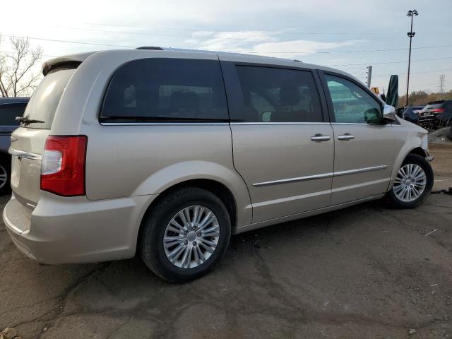 Photo 2 VIN: 2C4RC1JGXGR232363 - CHRYSLER TOWN & COU 