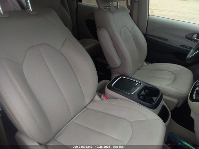 Photo 4 VIN: 2C4RC1L70MR529733 - CHRYSLER PACIFICA 