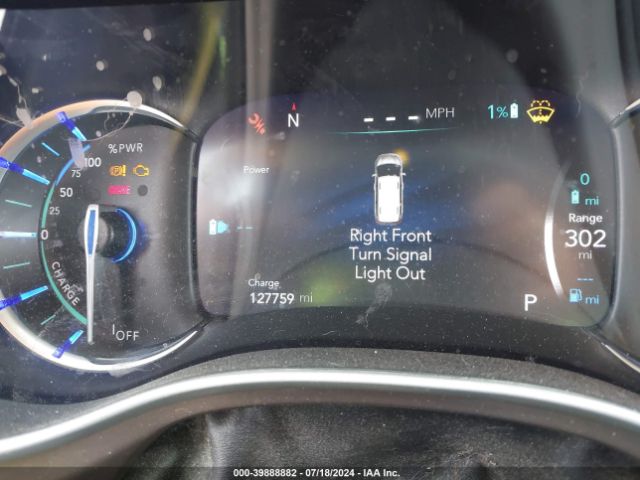 Photo 6 VIN: 2C4RC1L72JR248268 - CHRYSLER PACIFICA HYBRID 