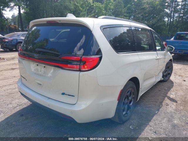 Photo 3 VIN: 2C4RC1L72MR587715 - CHRYSLER PACIFICA 