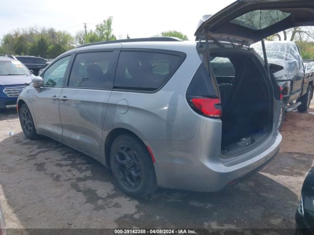 Photo 2 VIN: 2C4RC1L75MR525421 - CHRYSLER PACIFICA HYBRID 