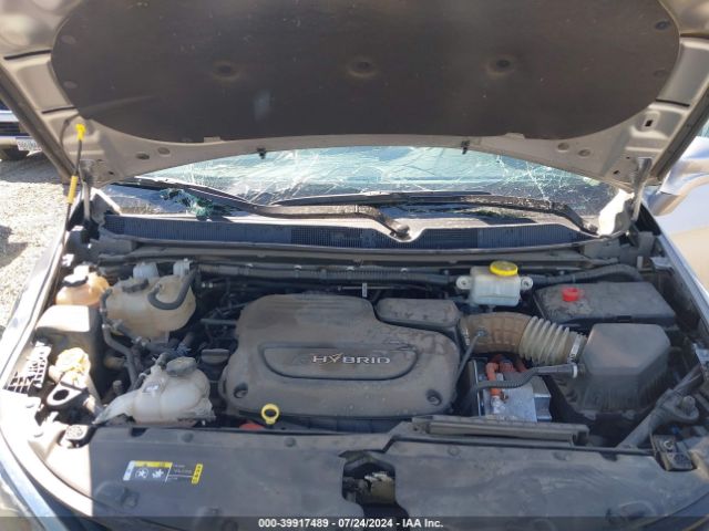 Photo 9 VIN: 2C4RC1L76JR105646 - CHRYSLER PACIFICA 