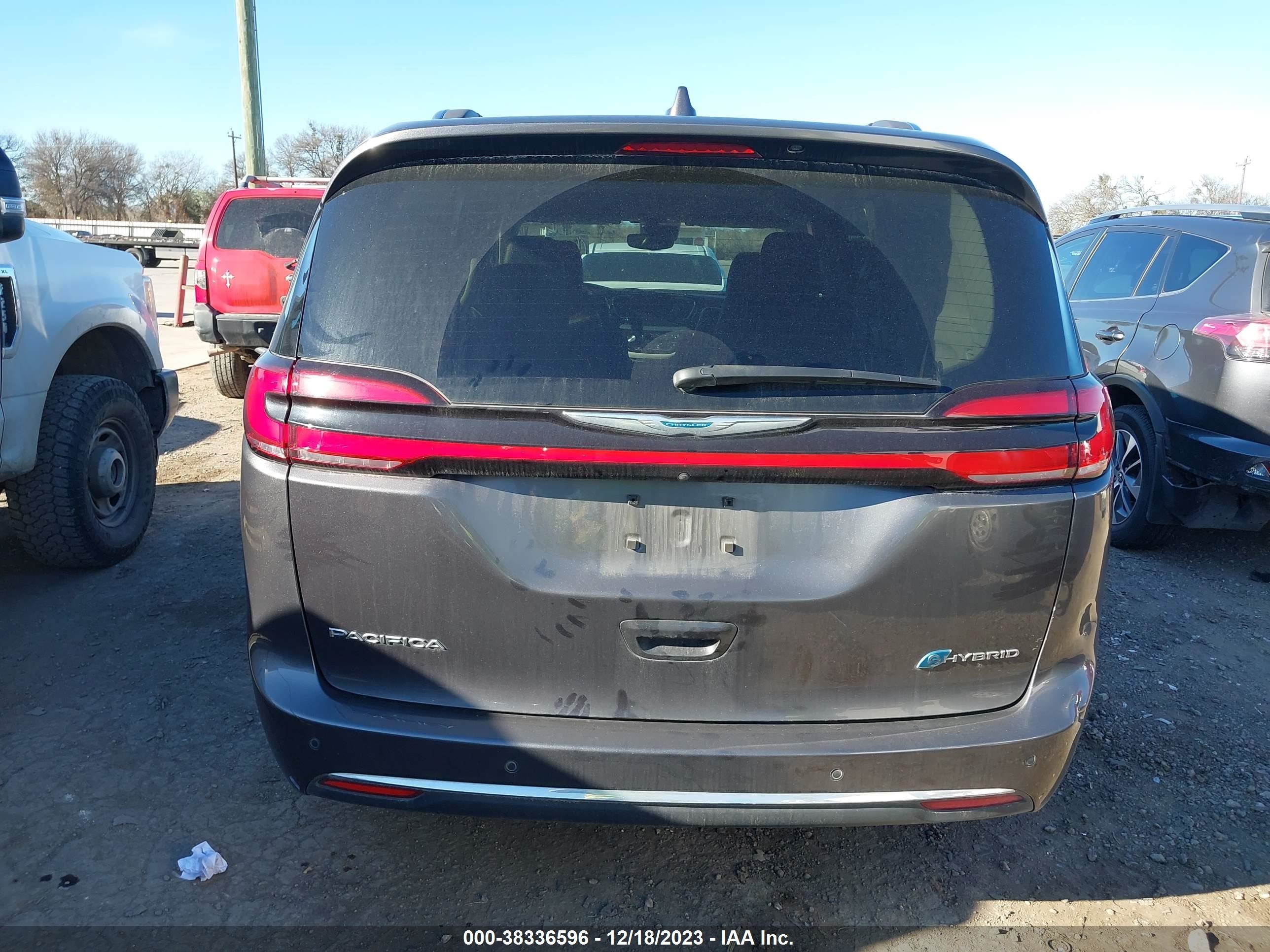 Photo 15 VIN: 2C4RC1L76MR606041 - CHRYSLER PACIFICA 