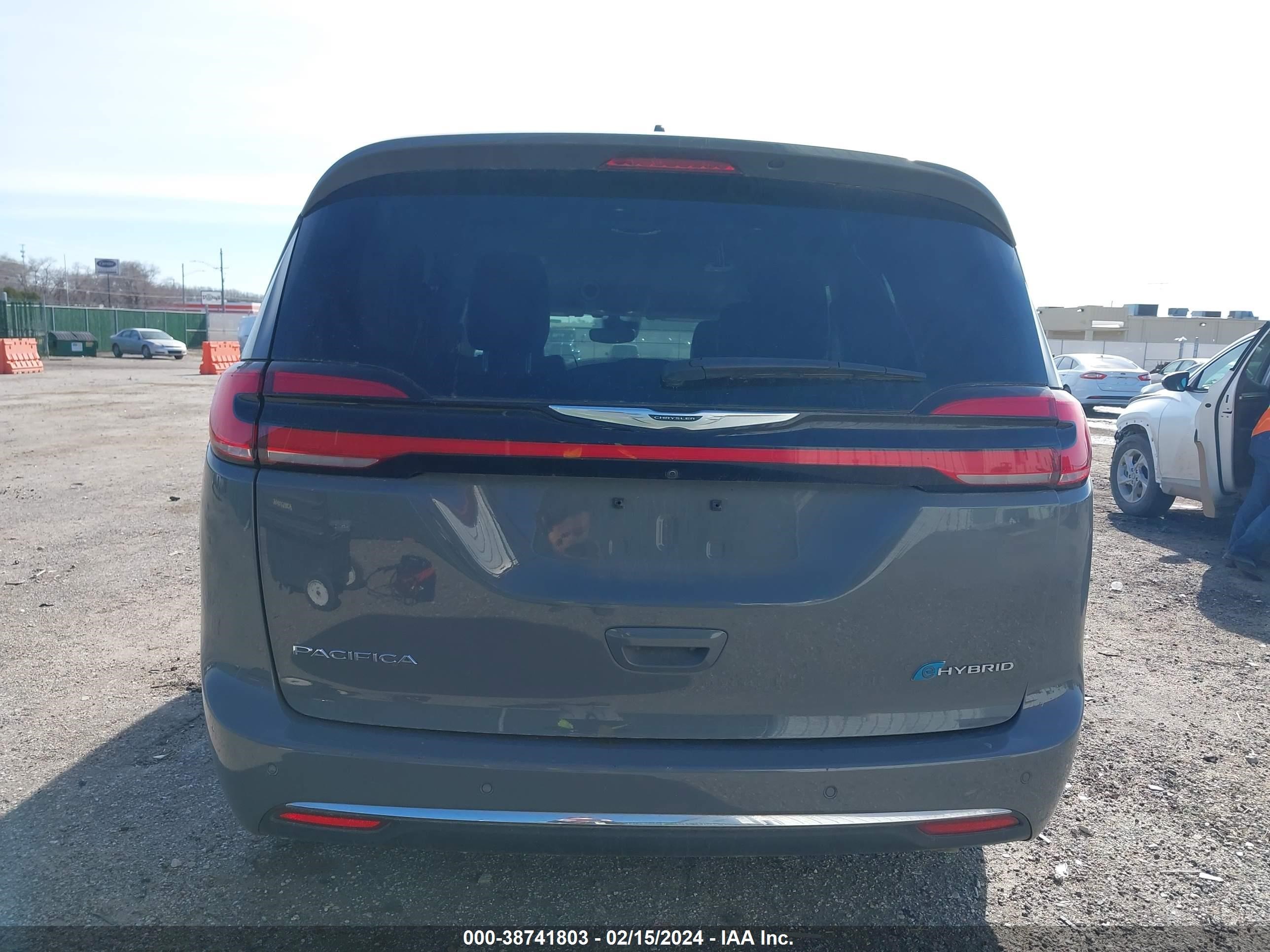 Photo 15 VIN: 2C4RC1L76NR121044 - CHRYSLER PACIFICA 