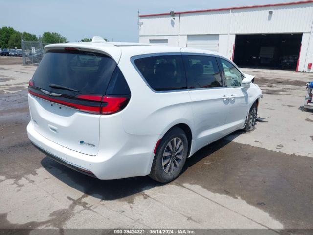 Photo 3 VIN: 2C4RC1L76NR129662 - CHRYSLER PACIFICA 