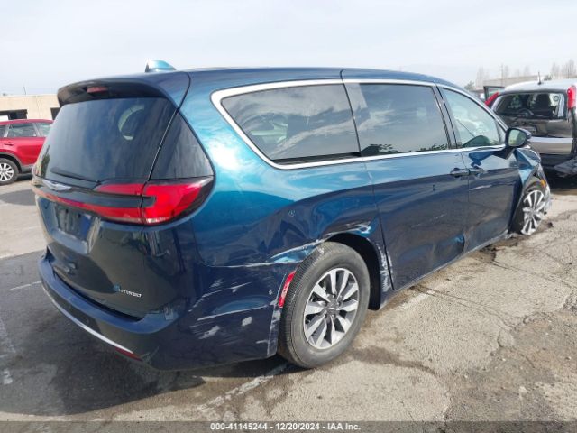 Photo 3 VIN: 2C4RC1L76NR160989 - CHRYSLER PACIFICA 