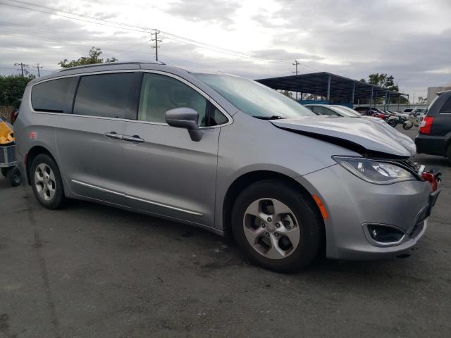 Photo 3 VIN: 2C4RC1L77JR129499 - CHRYSLER PACIFICA 