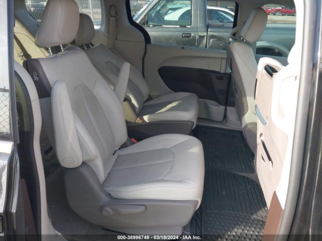 Photo 7 VIN: 2C4RC1L78MR529575 - CHRYSLER PACIFICA HYBRID 