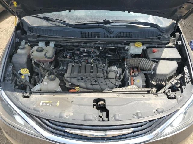 Photo 11 VIN: 2C4RC1L79JR175660 - CHRYSLER PACIFICA H 