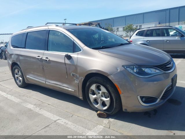 Photo 0 VIN: 2C4RC1L7XJR108095 - CHRYSLER PACIFICA HYBRID 